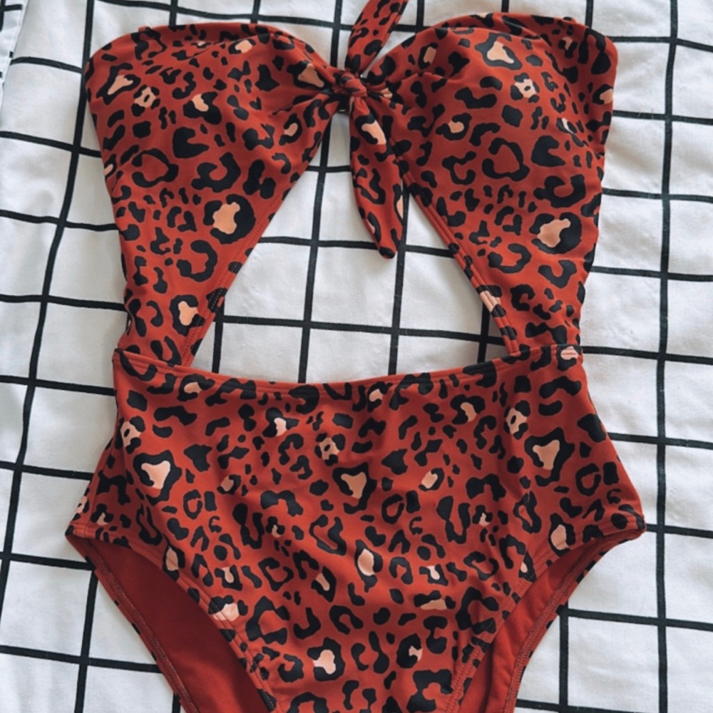 brand new hollister strapless one piece swim suit